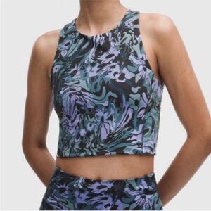 Lululemon Swift Speed Cropped Tank Top *B/C Cup
Flower Meld Multi